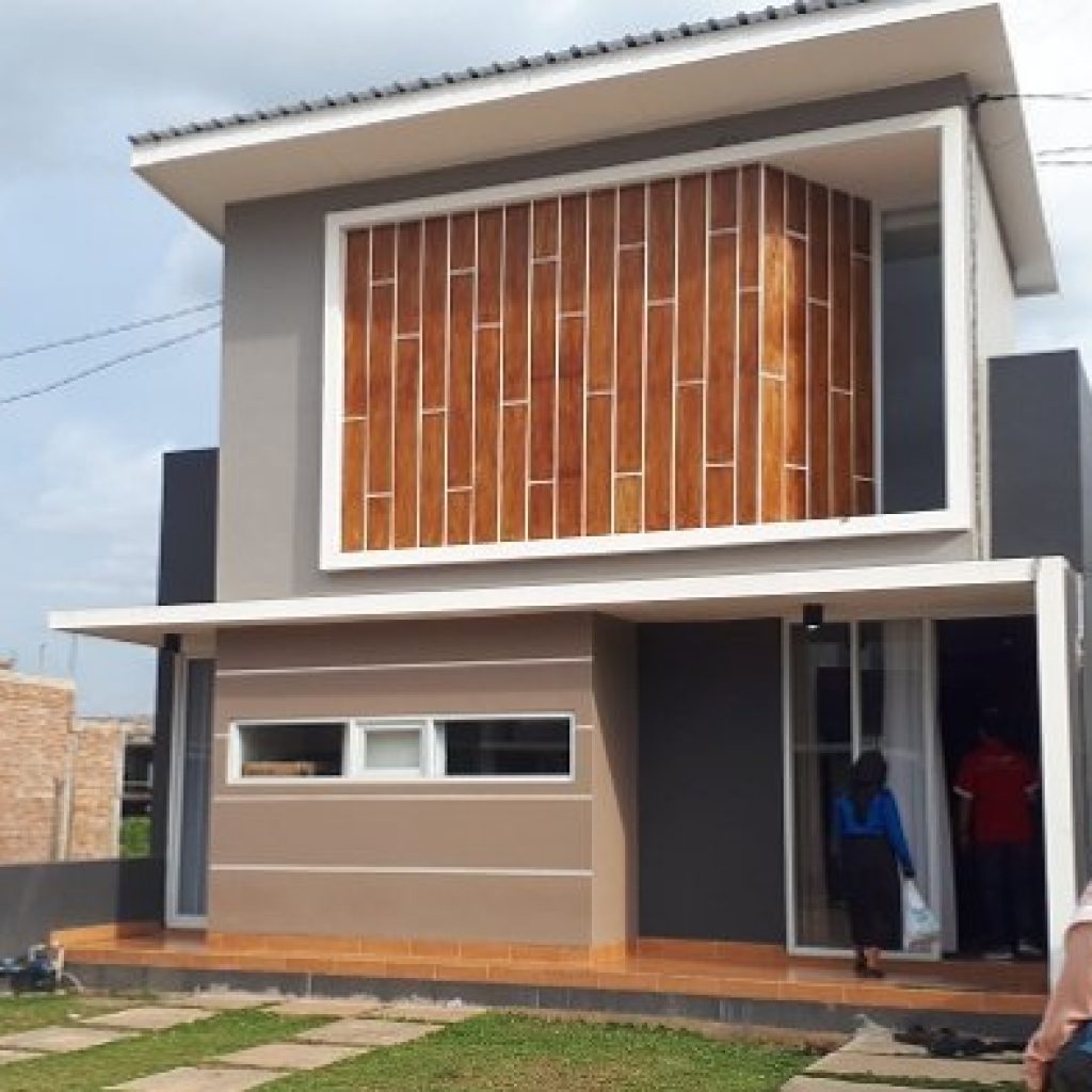 Komplek Perumahan Pertama Dengan Fasilitas Jacuzzi                                     