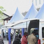 Masyarakat saat mengantri pembayaran PKB di Kantor Samsat (Foto Dok)