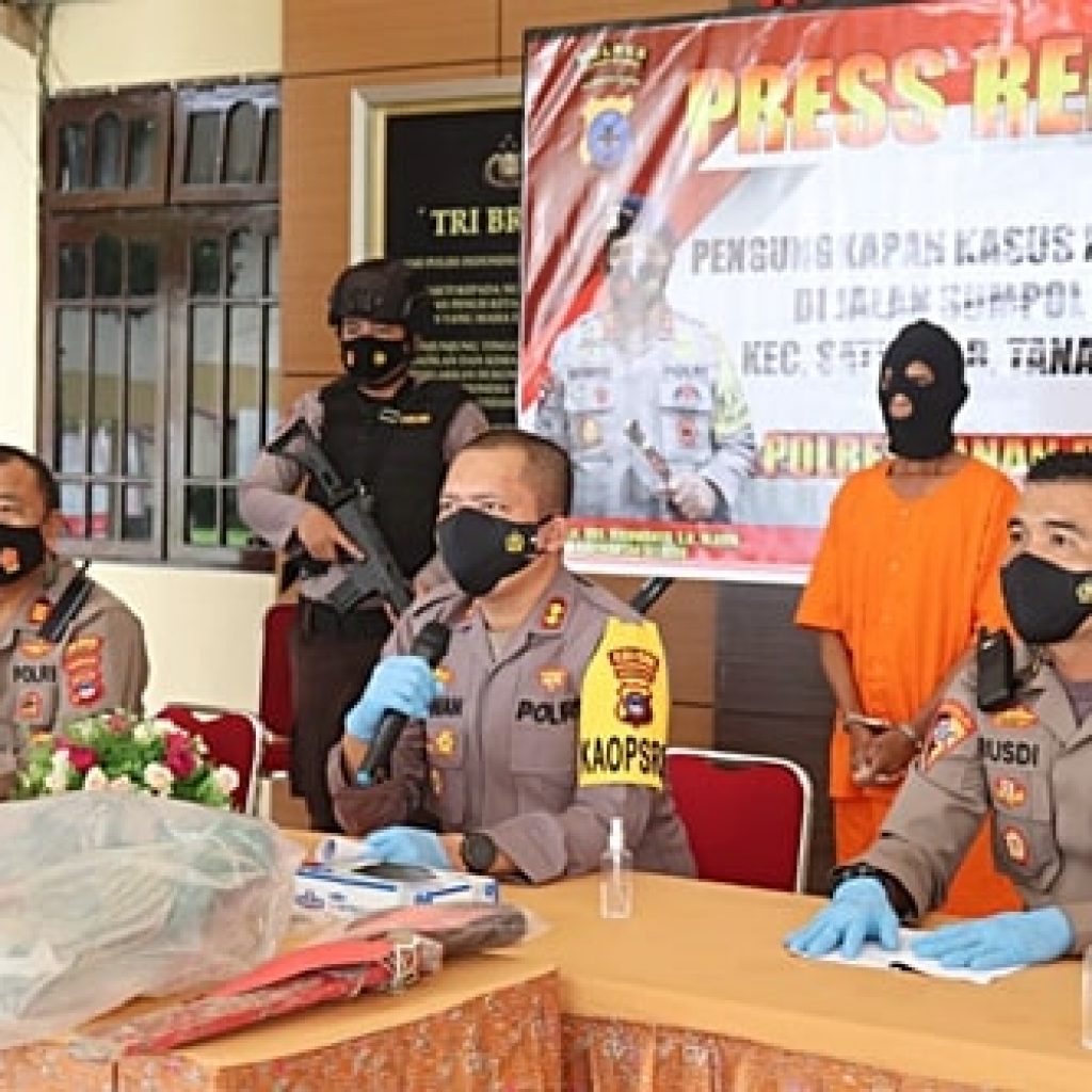 Pembunuhan di Satui, Gara-gara Sapi Diracuni, Ayah dan Anak Habisi Korban