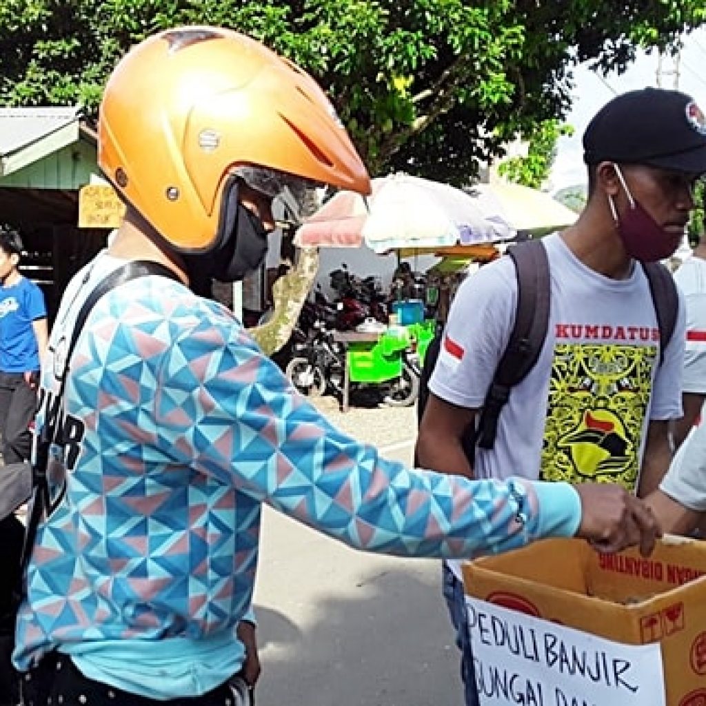 Bantu Korban Banjir di Sungai Danau, Kumdatus Galang Dana
