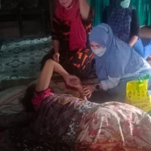 PKK Balangan Sinergis Bakti Sosial Bersama KOWAS dan SBC