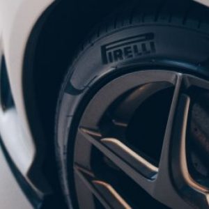 Ternyata Ini Penyebab Ban Mobil Cepat Botak