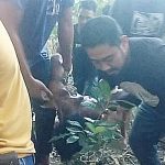 Petugas kepolisian Polresta Palangka Raya beserta Tim Macan Kalteng berhasil meringkus pelaku penusukan ibu hamil di dalam hutan. (foto: borneo24/koranbanjar.net)