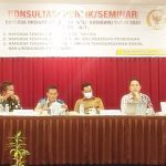 Anggota DPRD Kotabaru saat melakukan Konsultasi Publik/Seminar terkait Tiga Raperda (Sumber foto: Humas DPRD/koranbanjar.net)