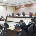 Sidang Tipikor RS Boejasin di Tanah Laut, Kalsel. (foto: leon)