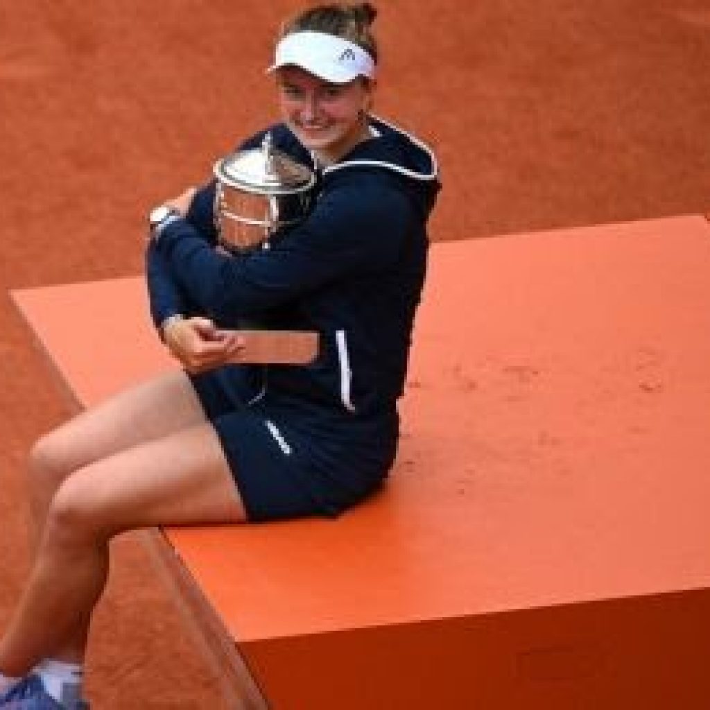 Krejcikova Juara Tunggal dan Ganda Putri Prancis Terbuka