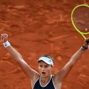 Final Putri Roland Garros Sesama Eropa Timur
