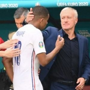 Meski Ditahan Hungaria, Deschamps Puas
