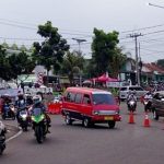 Ilustrasi kondisi lalu lintas di Cianjur. (Antara/Ahmad Fikri)