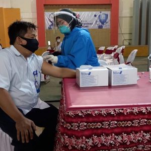 Seluruh Karyawan PT Indocement Ikut Vaksinasi