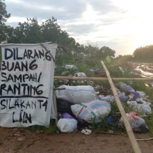 Warga Mengeluh Ada Oknum Yang Abaikan Larangan Buang Sampah