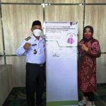 Wakil Bupati Tanah Bumbu Muh Rusli berfoto bersama dengan Bunda Nunung