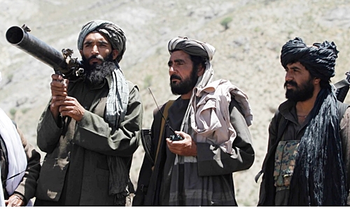 Militan Taliban terus meraih kemajuan dalam menguasai kembali wilayah-wilayah Afghanistan pasca penarikan pasukan NATO (foto: ilustrasi).