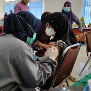 Kalsel Bakal Tambah Hingga 80 Juta Vaksin, Khusus Nakes Ada Vaksin Tahap 3