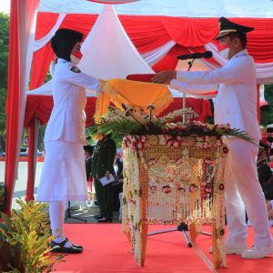 Upacara Penurunan Bendera di Banjarbaru Berlangsung Sederhana