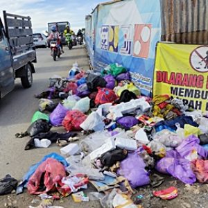 Tentang Sampah di Handil Bhakti, Kepala Dinas PUPR; Jangan Salahkan TPS Tidak Ada   