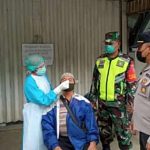 Masyarakat harus menjalani tes wab antgen di tempat di Kota Barabai. (foto:ist)