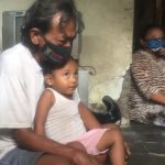 Vero Fernanda (3), bocah di Kota Tegal yang memiliki kebiasaan makan tanah. [Suara.com/F Firdaus]