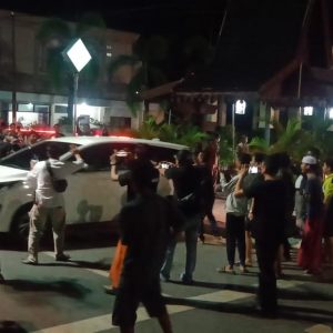 Hampir 9 Jam KPK Geledah Rumdin Bupati HSU, Angkut Berkas Tapi Keberadaan Bupati Wahid Jadi Teka Teki