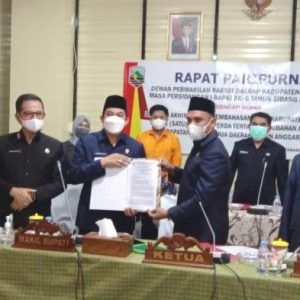 RAPBD P 2021 Kotabaru Disetujui Legislatif