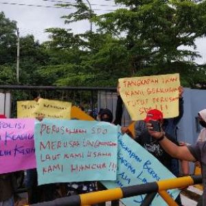 Sampel Air Telah Diambil, Nelayan Minta Segera Uji Lab