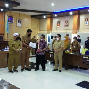 Koperasi Berprestasi di Kabupaten Banjar Diganjar Penghargaan