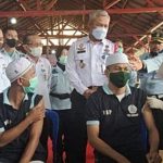 Vaksinasi di Lapas Kelas II A Kota Banjarmasin. (foto: yanda)