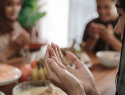 Bacaan Niat Puasa Senin Kamis Lengkap dengan Doa Buka Puasa