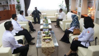Bawaslu Kalimantan Selatan Silaturahmi Bupati Fikry