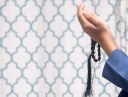 Doa Mohon Kesembuhan untuk Diri Sendiri dan Orang Lain
