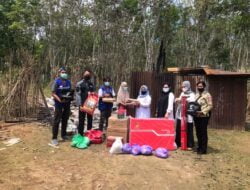 Korban Musibah Kebakaran di Mekarsari Terima Bantuan
