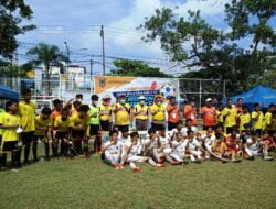 Paman Birin Cup di Lapangan Sepakbola Kayu Tangi