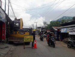 Atasi Kemacetan, Jalan Menteri Empat Keraton Martapura Diperlebar