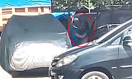 Sepasang sejoli sedang mesum di salah satu terminal Kabupaten Hulu Sungai Tengah, Kalsel. (foto; tangkapan layar video)