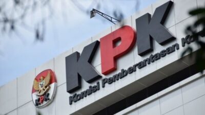 KPK Periksa Eks Gubernur Kepri dan Oknum Polisi Terkait Korupsi Bupati Bintan