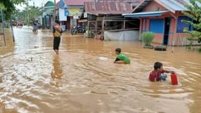 Terkini, Permukiman Penduduk Kota Barabai Mulai Dilanda Banjir