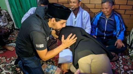 Pernikahan Sarah dan Abdul Latif.(DokPribadi/BBC)
