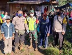 Lewati Medan Berat, Aparat Pantau Pilkades di Pegunungan Meratus Kabupaten HST
