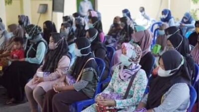 PESERTA – Warga mengikuti pelatihan. (foto: ist)