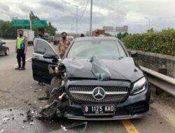Akibat Pikun, Kakek Pengemudi Mercy Jadi Tersangka Tabrakan Beruntun di Tol JORR Cakung