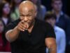 Mantan juara dunia sejati tinju kelas berat, Mike Tyson. [AFP/Thomas Samson]