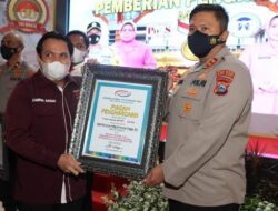 Mantap! Kapolres Kotabaru Diganjar Penghargaan MURI
