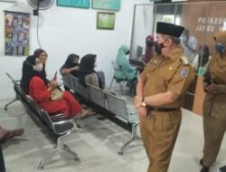 Bupati HSS Kembali Tinjau Kegiatan Vaksinasi di Tiga Lokasi   