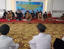 Bupati Tanah Bumbu Melantik Puluhan Pjs Kades Persiapan