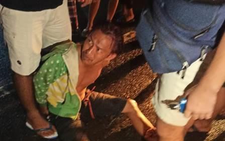 Pelaku pencurian handphone di tangkap warga di Desa Tanta Hulu, Kecamatan Tanta, Tabalong. (foto : istimewa)