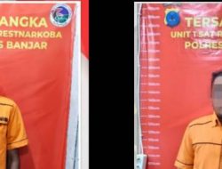 Asik Nongkrong Depan Market, Tak Disangka Digaruk Polisi
