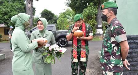 Pisah sambut Dandim di Kabupaten HST.
