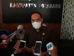 Terkait Pengaspalan Jalan di Dua Kecamatan, Ketua DPRD Kotabaru Apresiasi Respon Cepat Bupati