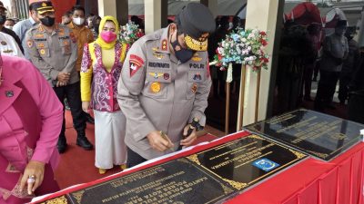Kapolda Kalsel Resmikan Mako Utama Sanika Satyawada Polres Kotabaru