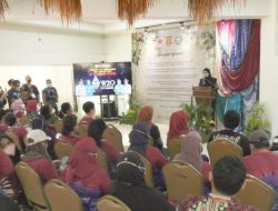 Rombongan W20 Kunjungi Stand Dekranasda Kota Banjarbaru di Mess L